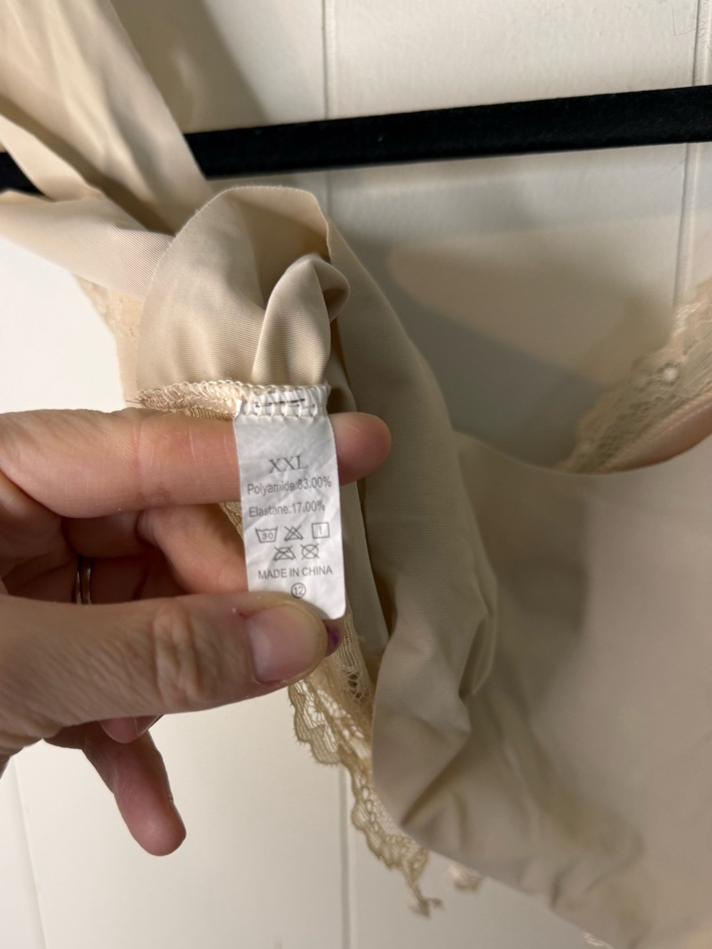 Lace Front-Closure Bralette in Nude XXL - Picture 5 of 6